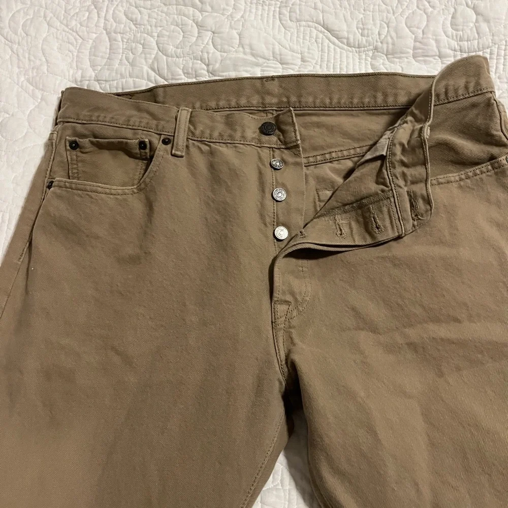 Levi’s 501 Button Fly Jeans - Picture 2 of 4